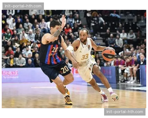 南京同曦签下1米81后卫帕克-杰克逊-卡特赖特,将不再续约肯德里克-戴维斯 南京同曦签下1米81后卫帕克-杰克逊-卡特赖特,将不再续约肯德里克-戴维斯