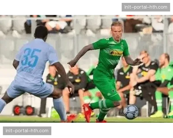 霍芬海姆3-2逆转云达不莱梅，脱离降级区危险区域。